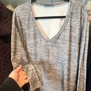 Lily Heathered Gray Long Sleeve V-Neck Top